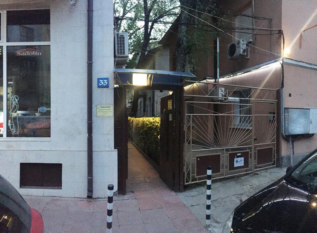 Elegance On A Budget - Rooms For Rent In Sofia Center Eksteriør billede