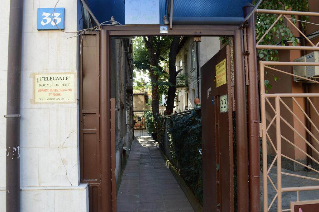 Elegance On A Budget - Rooms For Rent In Sofia Center Eksteriør billede