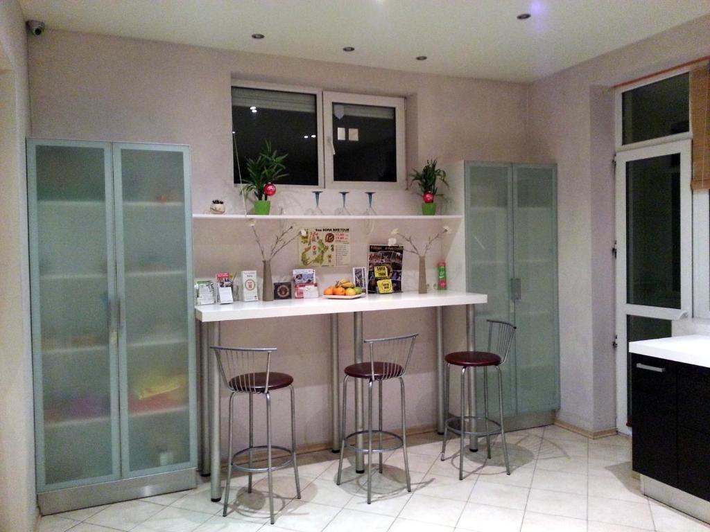 Elegance On A Budget - Rooms For Rent In Sofia Center Eksteriør billede